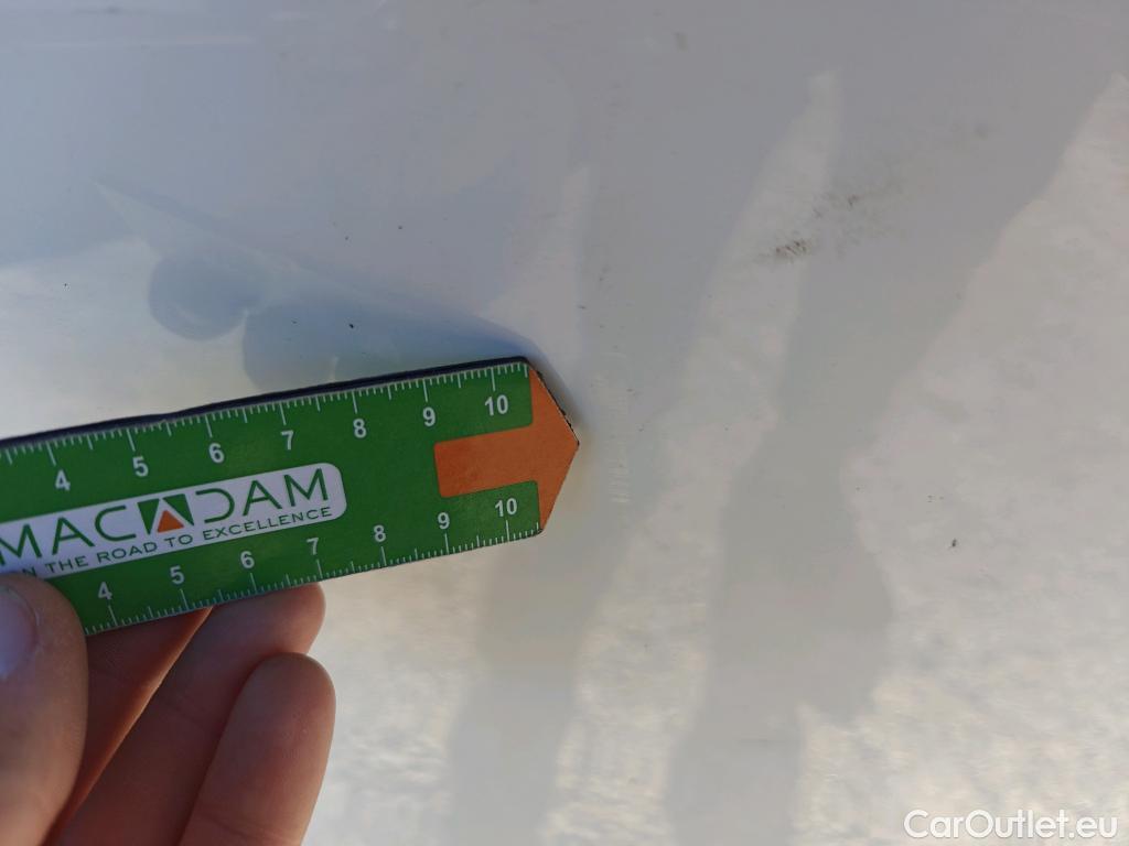  Hyundai   Ioniq HYUNDAI / 2019 / 5P / berlina con portón 1.6 GDI HEV Tecno DCT #63