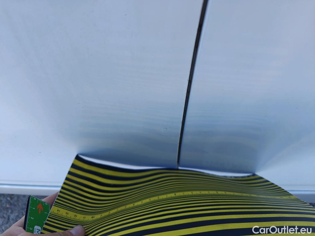  Hyundai   Ioniq HYUNDAI / 2019 / 5P / berlina con portón 1.6 GDI HEV Tecno DCT #10