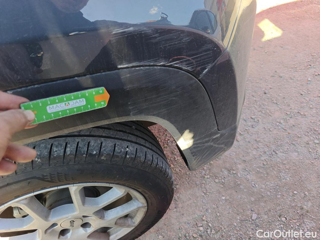  Jeep  Patriot JEEP Renegade / 2014 / 5P / todoterreno Limited 1.0G 88kW (120CV) 4x2 (AC) #18