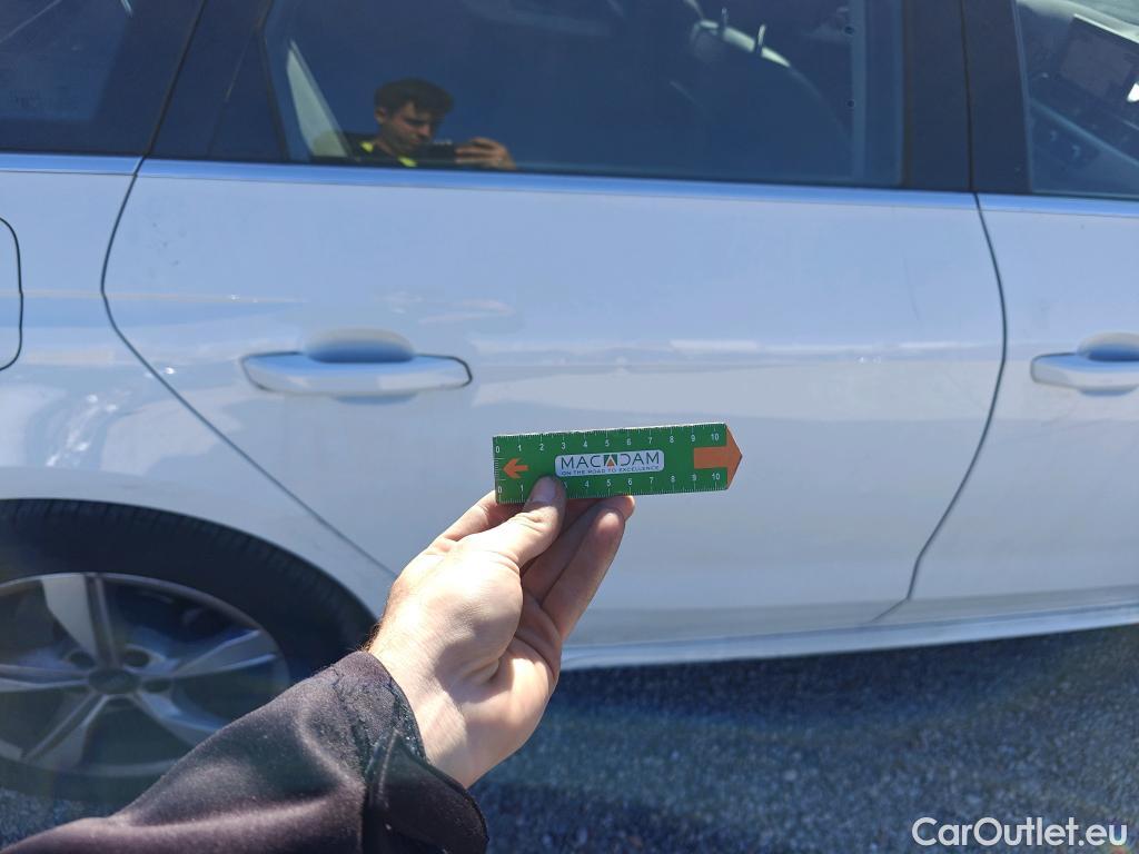  Audi  A4 AUDI  / 2019 / 5P / familiar Avant Advanced 30 TDI 100kW S tronic #1