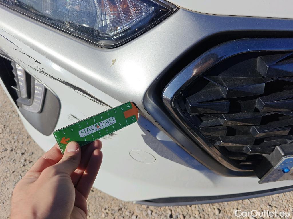  Hyundai   Ioniq HYUNDAI / 2019 / 5P / berlina con portón 1.6 GDI HEV Tecno DCT #50