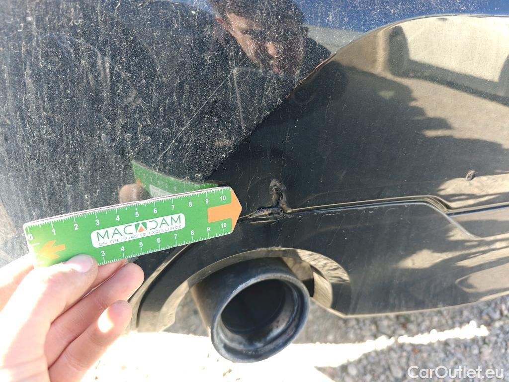  Bmw  Serie 1 BMW  / 2019 / 5P / berlina con portón 116d #13