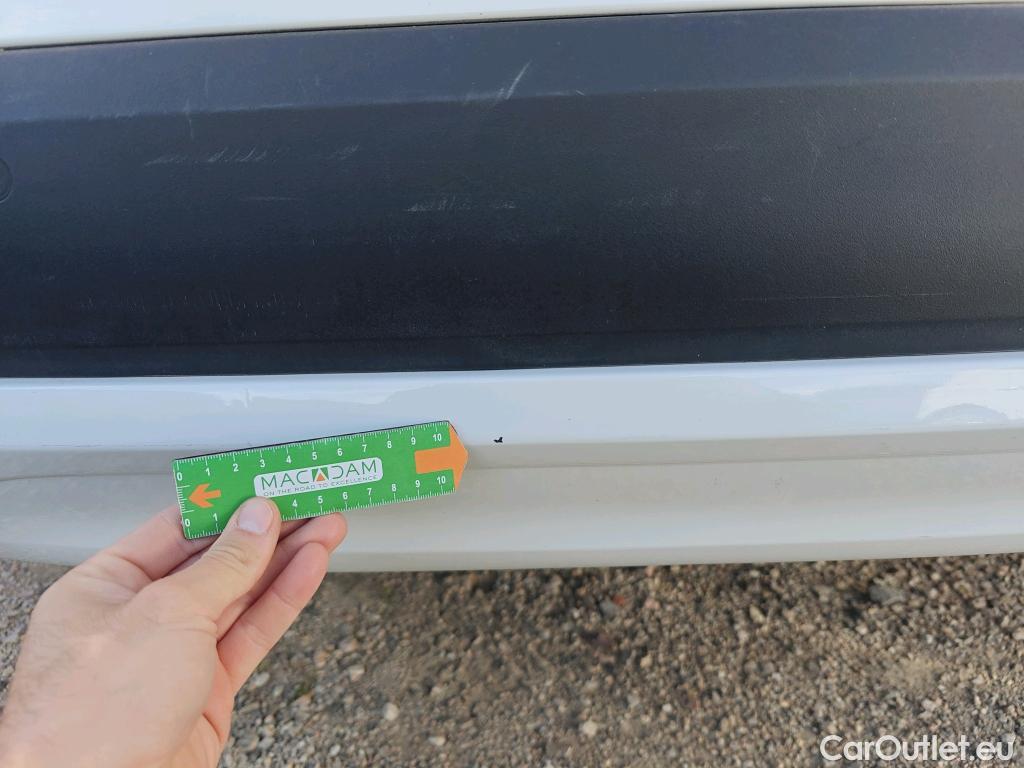  Bmw  X1 BMW  / 2019 / 5P / todoterreno sDrive18d #9