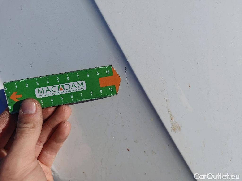  Audi  A4 AUDI  / 2019 / 5P / familiar Avant Advanced 30 TDI 100kW S tronic #73