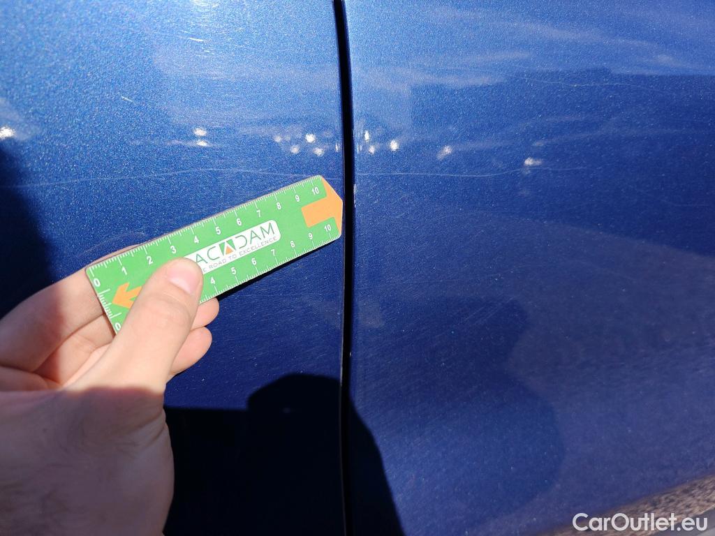  Bmw  X3 BMW  / 2017 / 5P / todoterreno sDrive18d #12