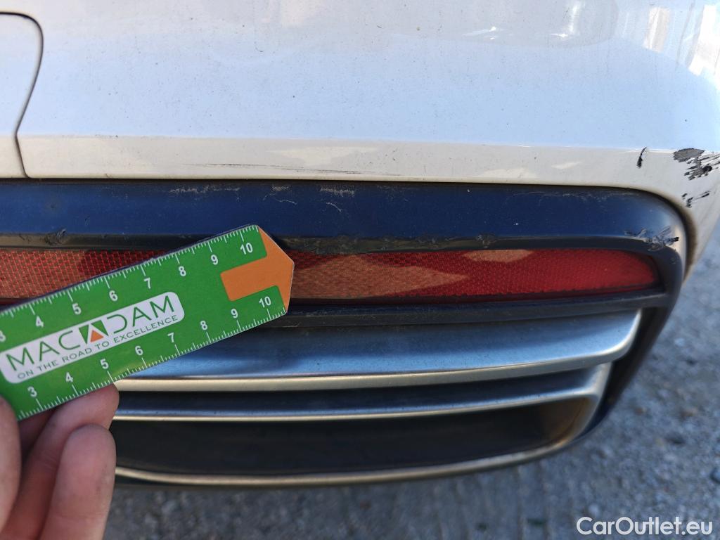  Audi  A4 AUDI  / 2019 / 5P / familiar Avant Advanced 30 TDI 100kW S tronic #27