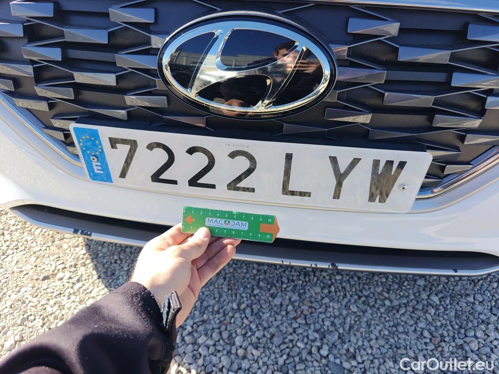  Hyundai   Ioniq HYUNDAI / 2019 / 5P / berlina con portón 1.6 GDI HEV Tecno DCT #35