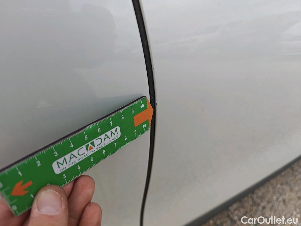  Bmw  X1 BMW  / 2019 / 5P / todoterreno sDrive16d Business #38