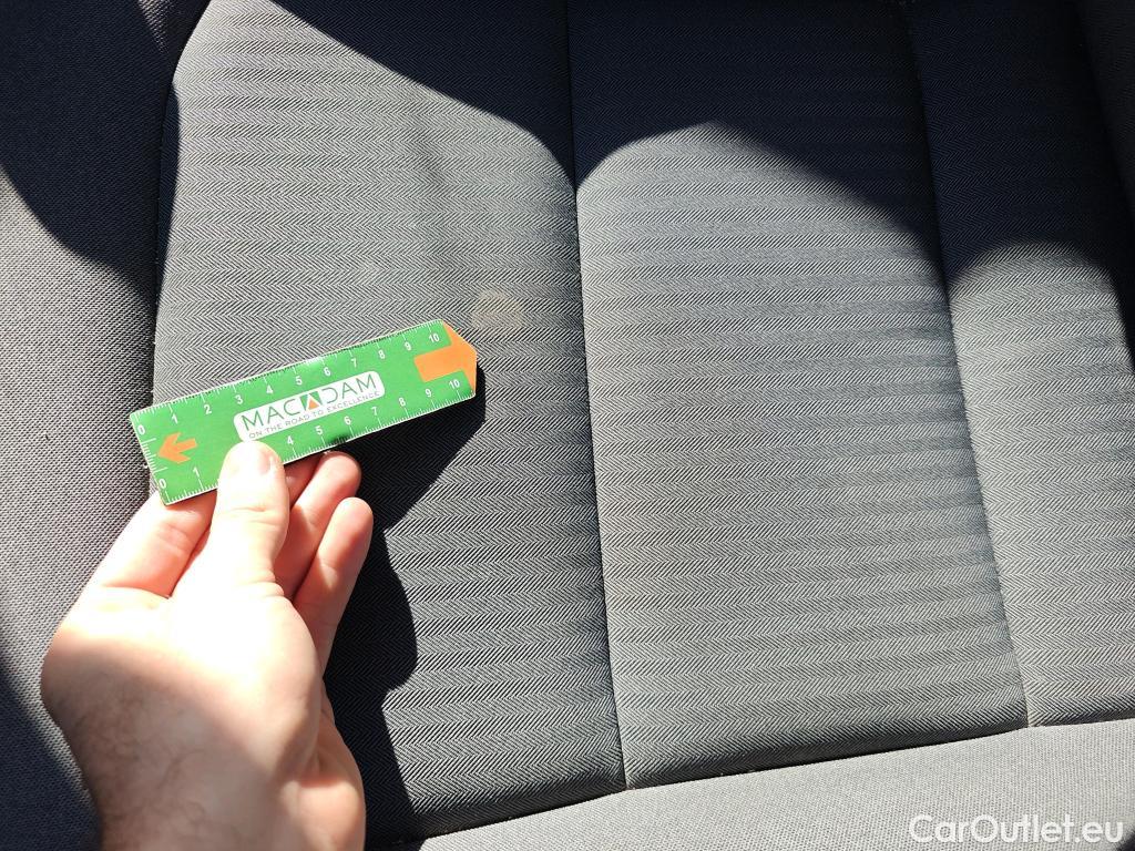  Hyundai   Ioniq HYUNDAI / 2019 / 5P / berlina con portón 1.6 GDI HEV Tecno DCT #20