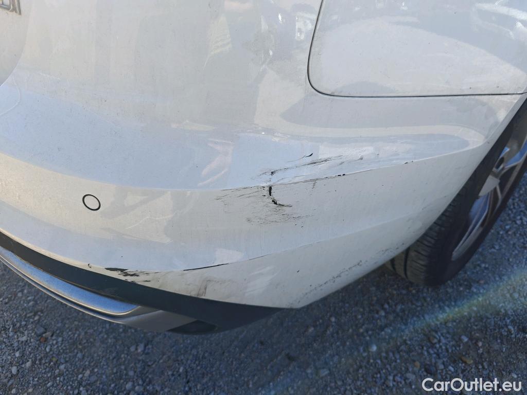  Audi  A4 AUDI  / 2019 / 5P / familiar Avant Advanced 30 TDI 100kW S tronic #45