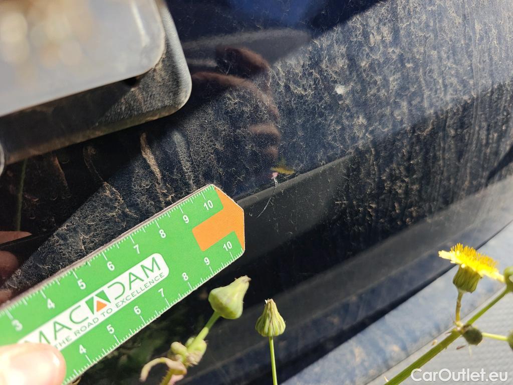  Ford  Kuga FORD  / 2019 / 5P / todoterreno Titanium 2.5 Duratec FHEV 140kW Auto #6