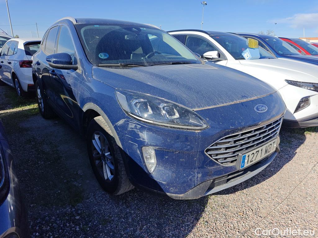  Ford  Kuga FORD  / 2019 / 5P / todoterreno Titanium 2.5 Duratec FHEV 140kW Auto #49