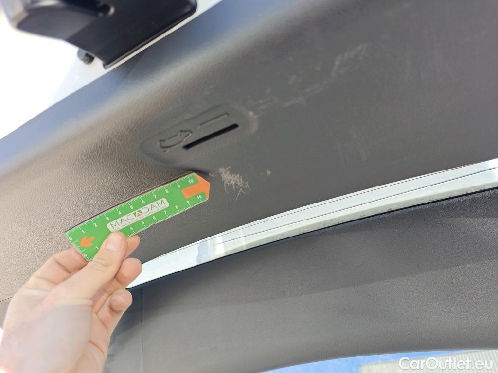  Hyundai   Ioniq HYUNDAI / 2019 / 5P / berlina con portón 1.6 GDI HEV Tecno DCT #23