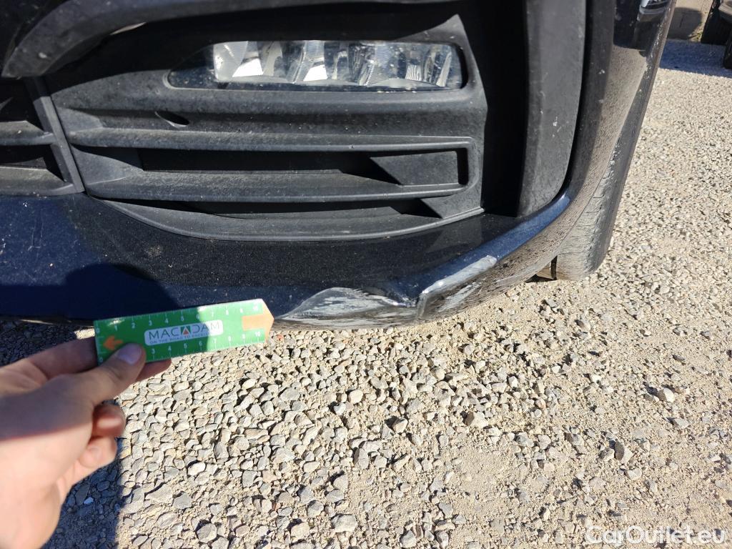  Bmw  Serie 1 BMW  / 2019 / 5P / berlina con portón 116d #22