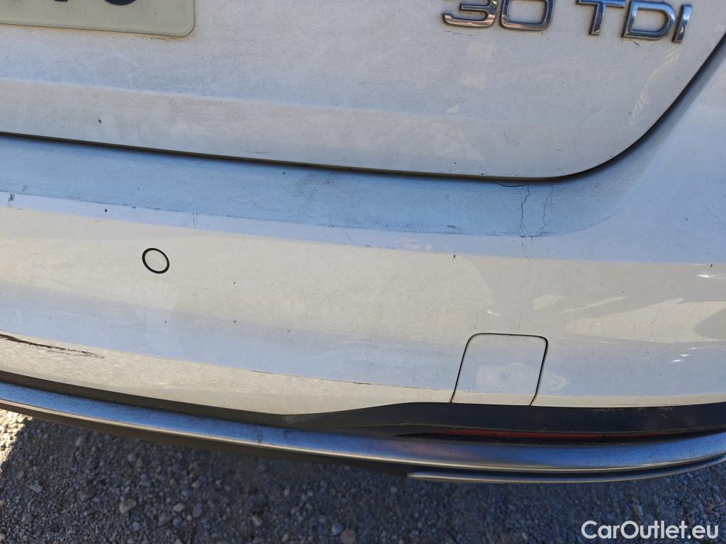  Audi  A4 AUDI  / 2019 / 5P / familiar Avant Advanced 30 TDI 100kW S tronic #44