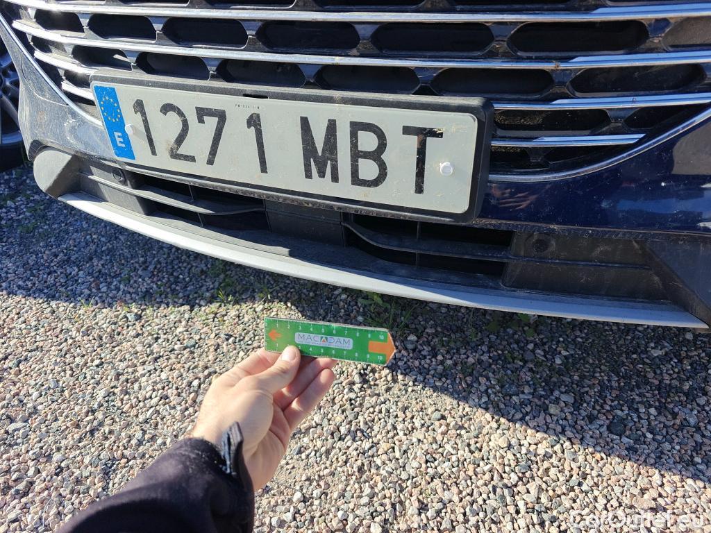  Ford  Kuga FORD  / 2019 / 5P / todoterreno Titanium 2.5 Duratec FHEV 140kW Auto #25