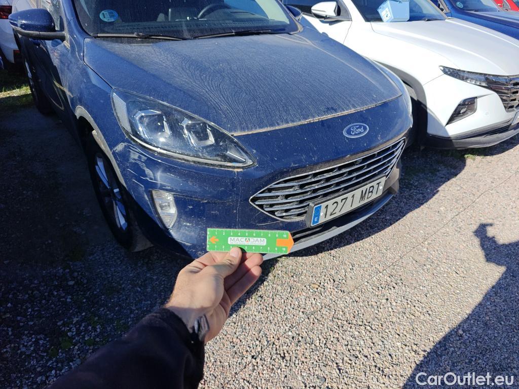  Ford  Kuga FORD  / 2019 / 5P / todoterreno Titanium 2.5 Duratec FHEV 140kW Auto #21