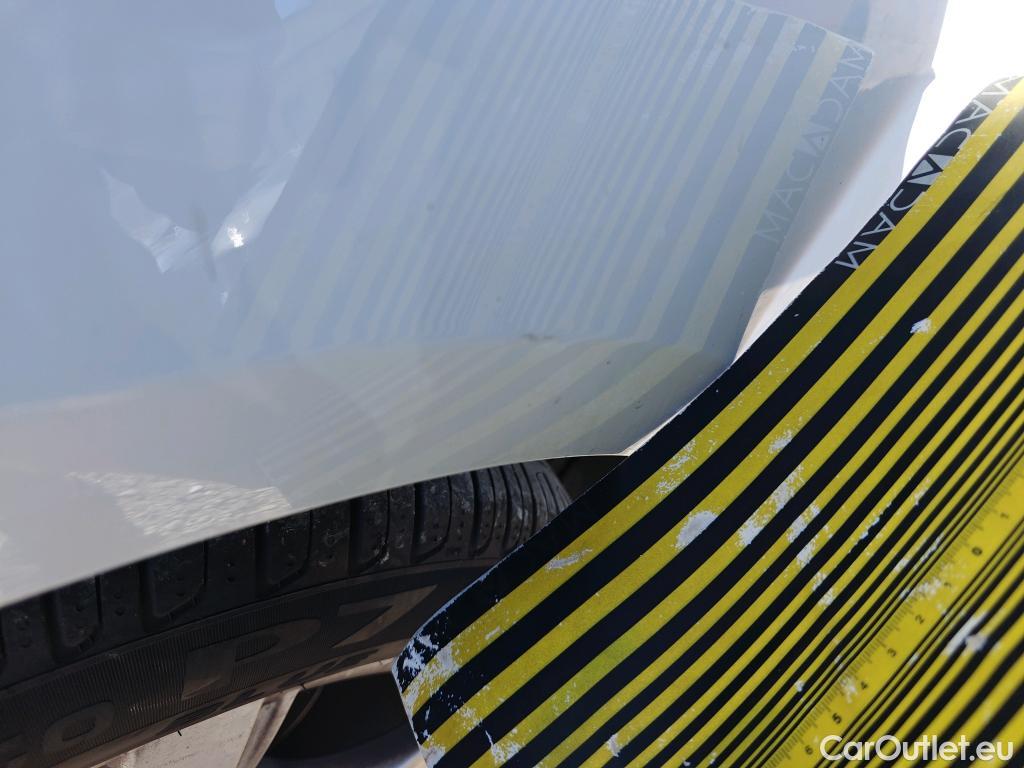  Audi  A4 AUDI  / 2019 / 5P / familiar Avant Advanced 30 TDI 100kW S tronic #58