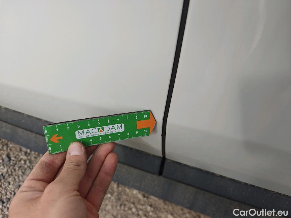  Bmw  X1 BMW  / 2019 / 5P / todoterreno sDrive16d Business #36