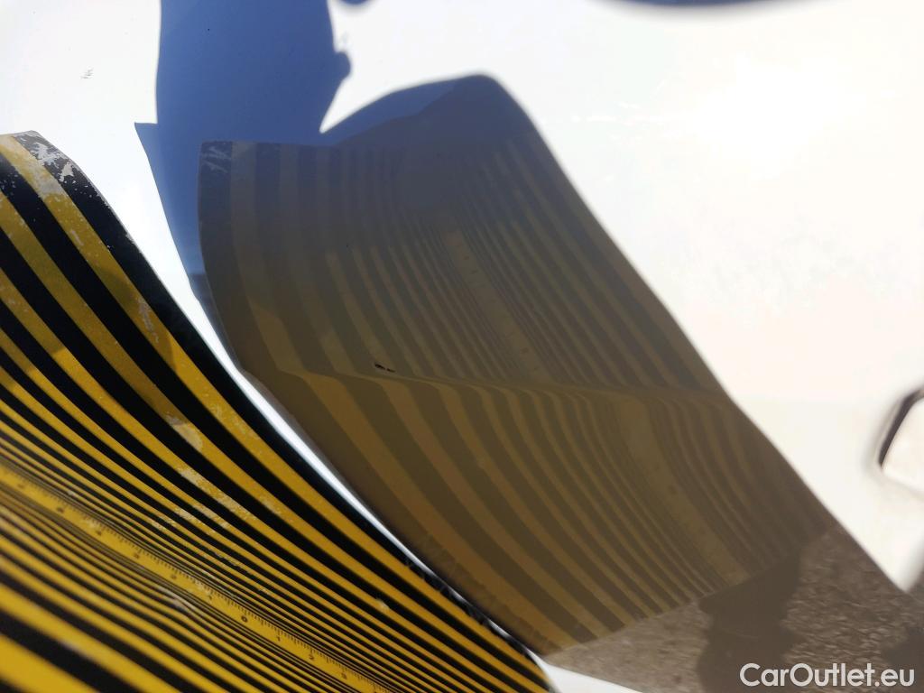  Audi  A4 AUDI  / 2019 / 5P / familiar Avant Advanced 30 TDI 100kW S tronic #62