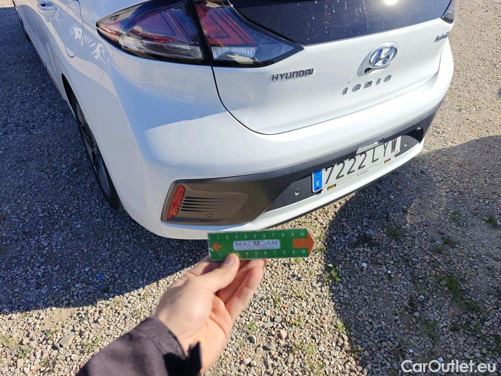  Hyundai   Ioniq HYUNDAI / 2019 / 5P / berlina con portón 1.6 GDI HEV Tecno DCT #31