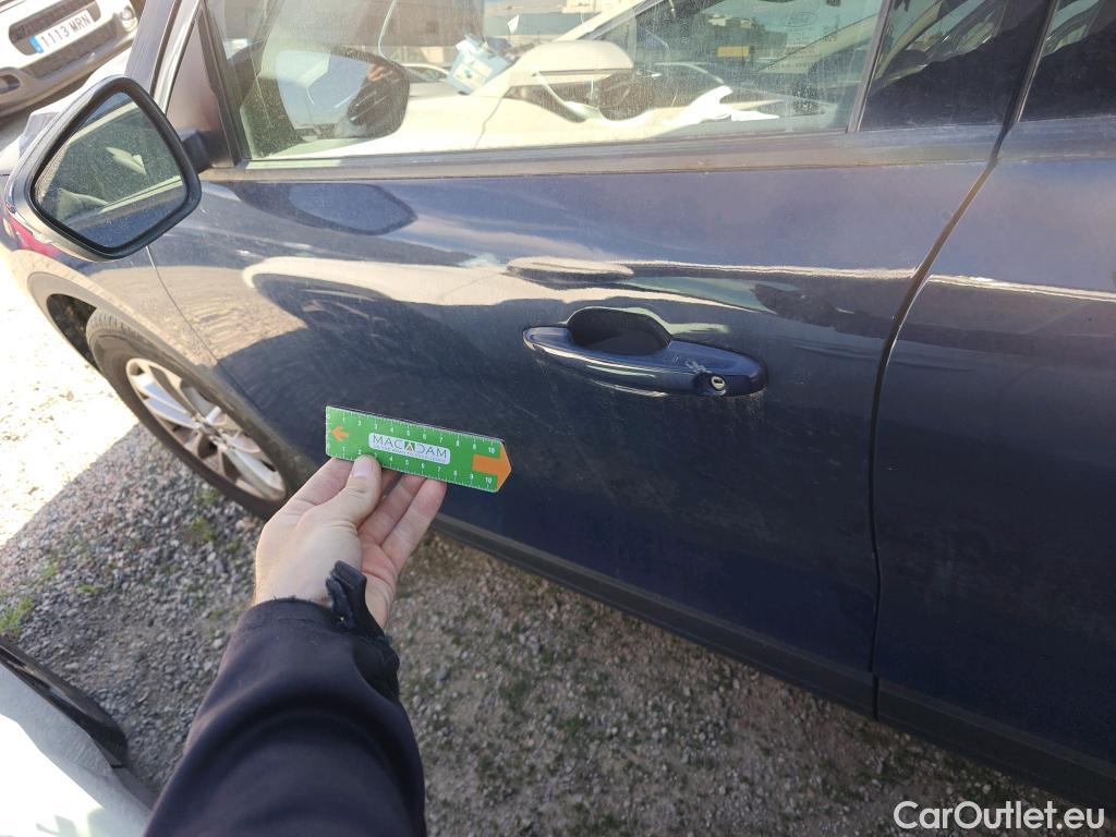  Ford  Kuga FORD  / 2019 / 5P / todoterreno Titanium 2.5 Duratec FHEV 140kW Auto #10