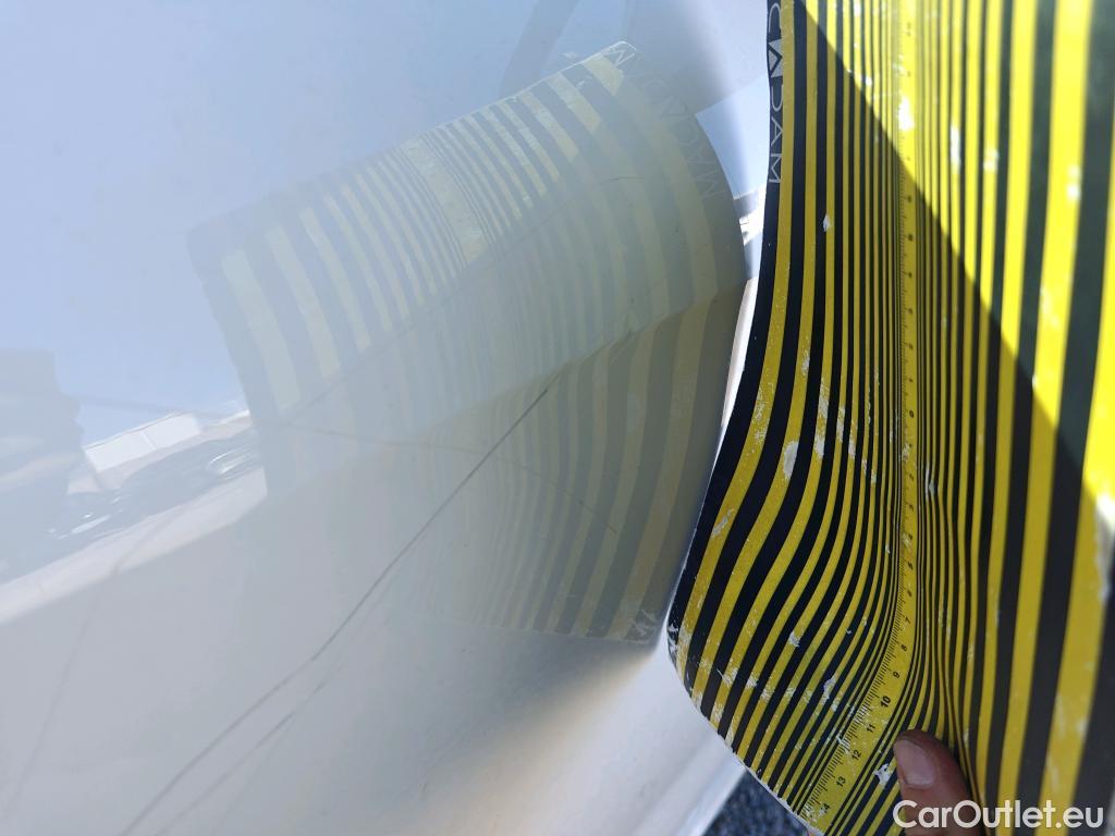  Audi  A4 AUDI  / 2019 / 5P / familiar Avant Advanced 30 TDI 100kW S tronic #18