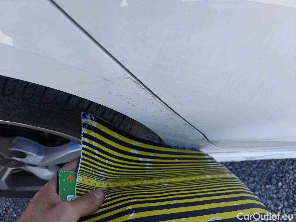  Audi  A4 AUDI  / 2019 / 5P / familiar Avant Advanced 30 TDI 100kW S tronic #7