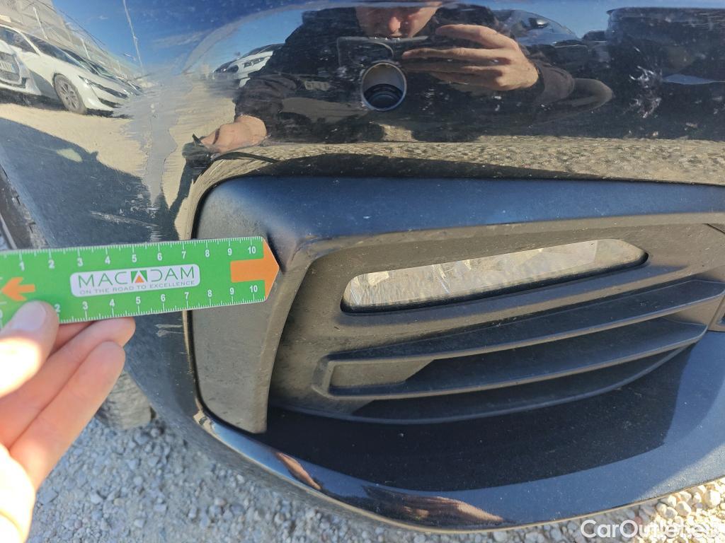  Bmw  Serie 1 BMW  / 2019 / 5P / berlina con portón 116d #49