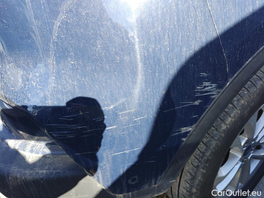  Ford  Kuga FORD  / 2019 / 5P / todoterreno Titanium 2.5 Duratec FHEV 140kW Auto #34