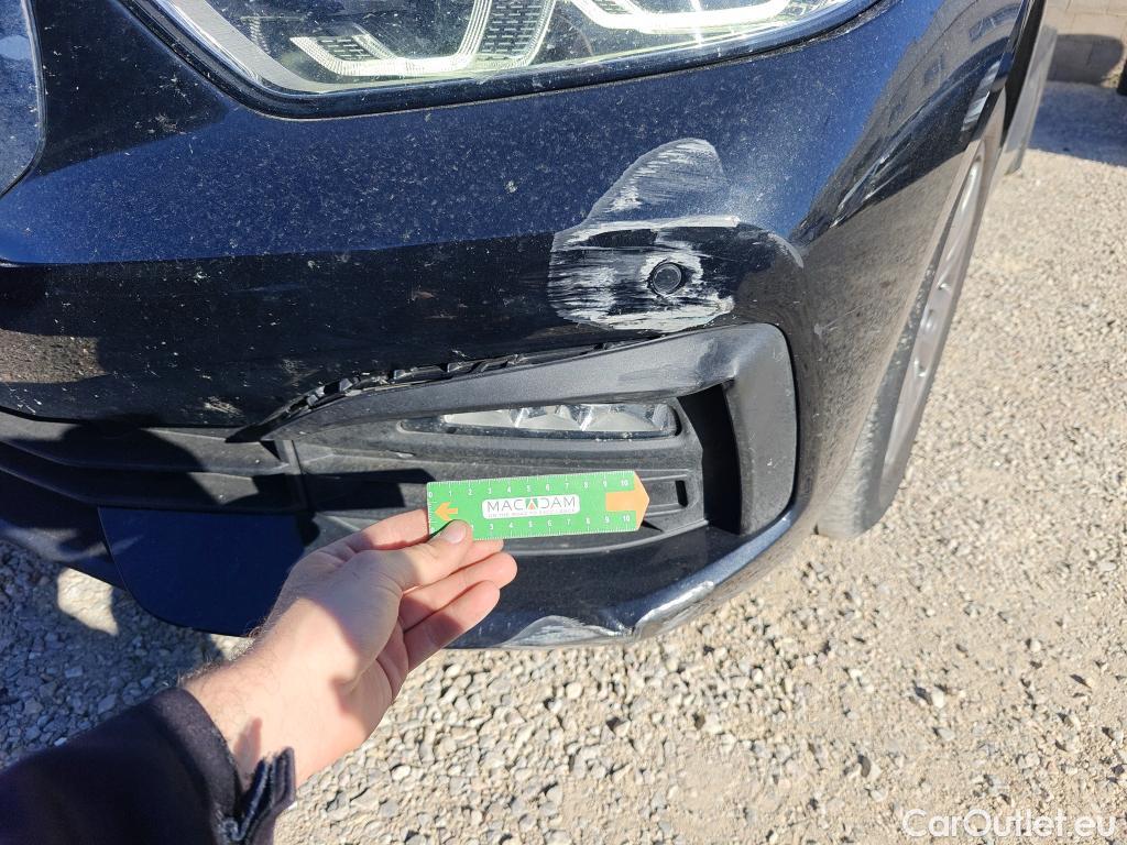  Bmw  Serie 1 BMW  / 2019 / 5P / berlina con portón 116d #1