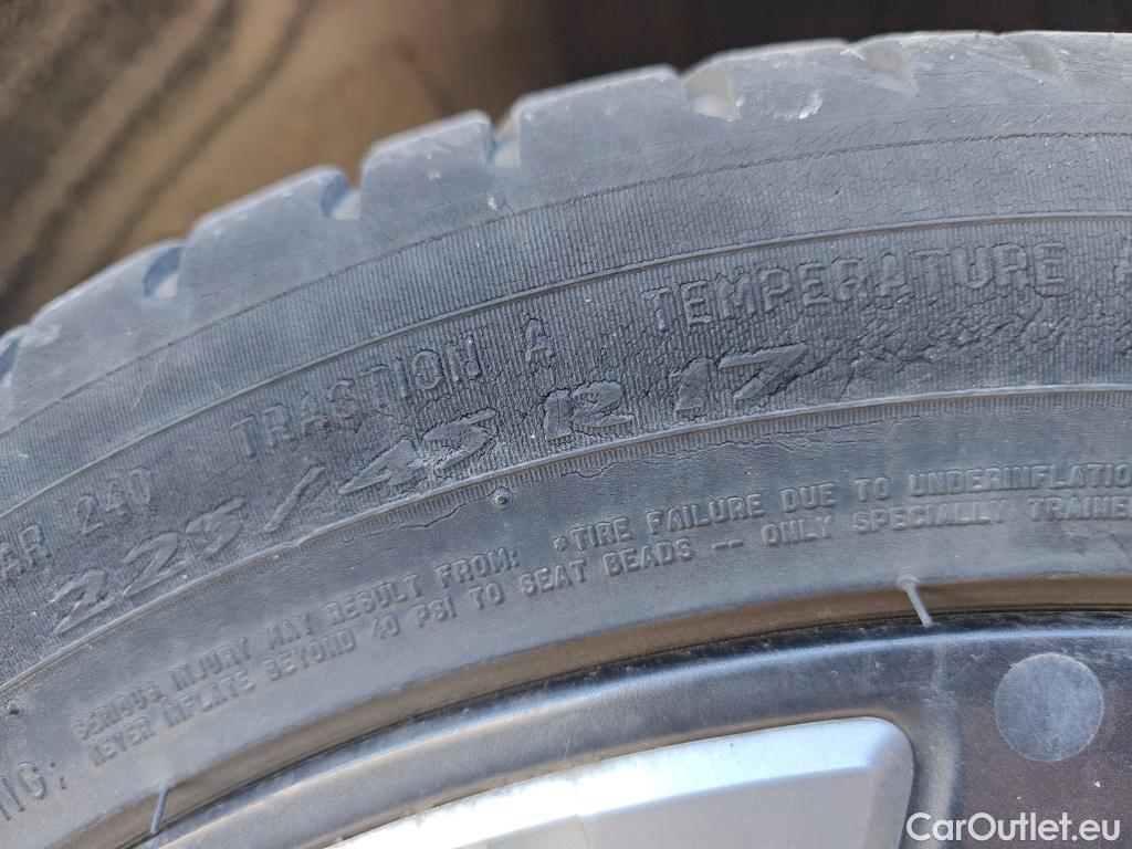  Hyundai   Ioniq HYUNDAI / 2019 / 5P / berlina con portón 1.6 GDI HEV Tecno DCT #17