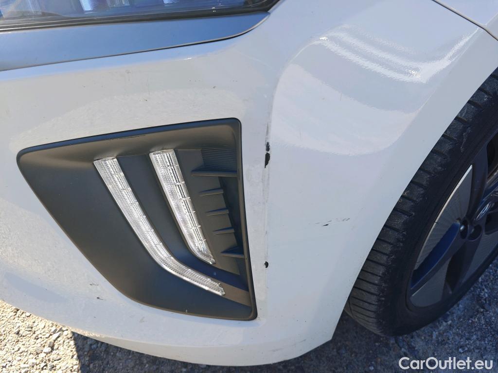  Hyundai   Ioniq HYUNDAI / 2019 / 5P / berlina con portón 1.6 GDI HEV Tecno DCT #41