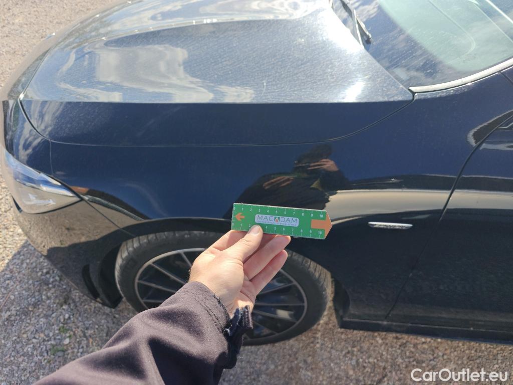  Mercedes  CLA-Klasse MERCEDES-BENZ CLA / 2019 / 4P / coupé CLA 180 #48