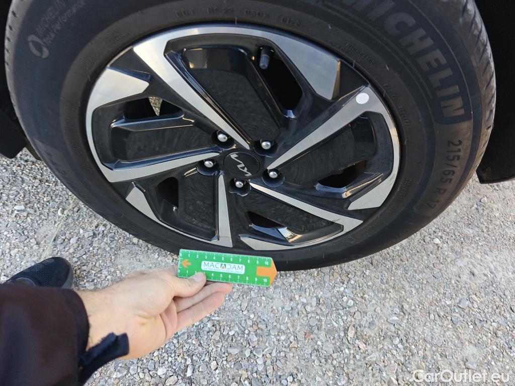  KIA  Sportage KIA  / 2022 / 5P / todoterreno 1.6 T-GDi 110kW (150CV) Drive 4x2 #1