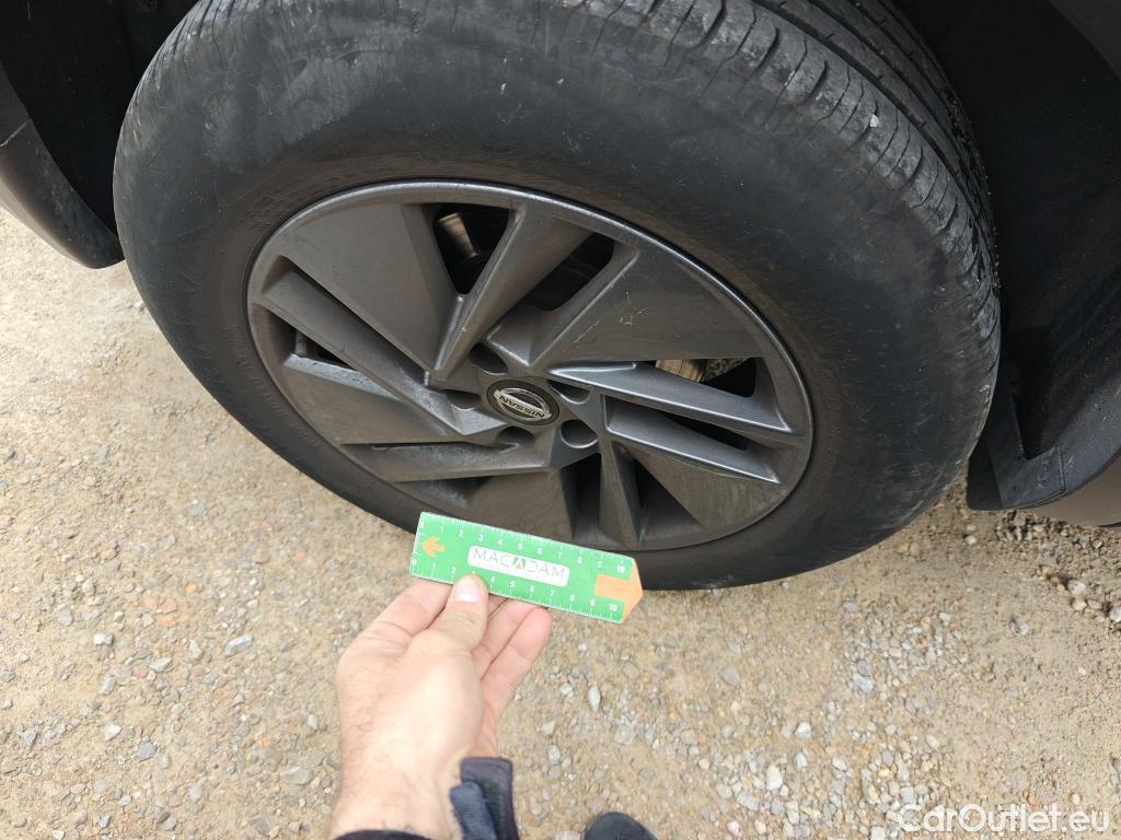  Nissan  Qashqai NISSAN  / 2021 / 5P / todoterreno DIG-T 116kW (158CV) mHEV Xtronic Acenta (AC2) #9