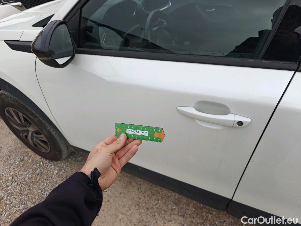  Peugeot  2008 PEUGEOT  / 2019 / 5P / todoterreno Active Pack Puretech 100 S&S BVM6 #12