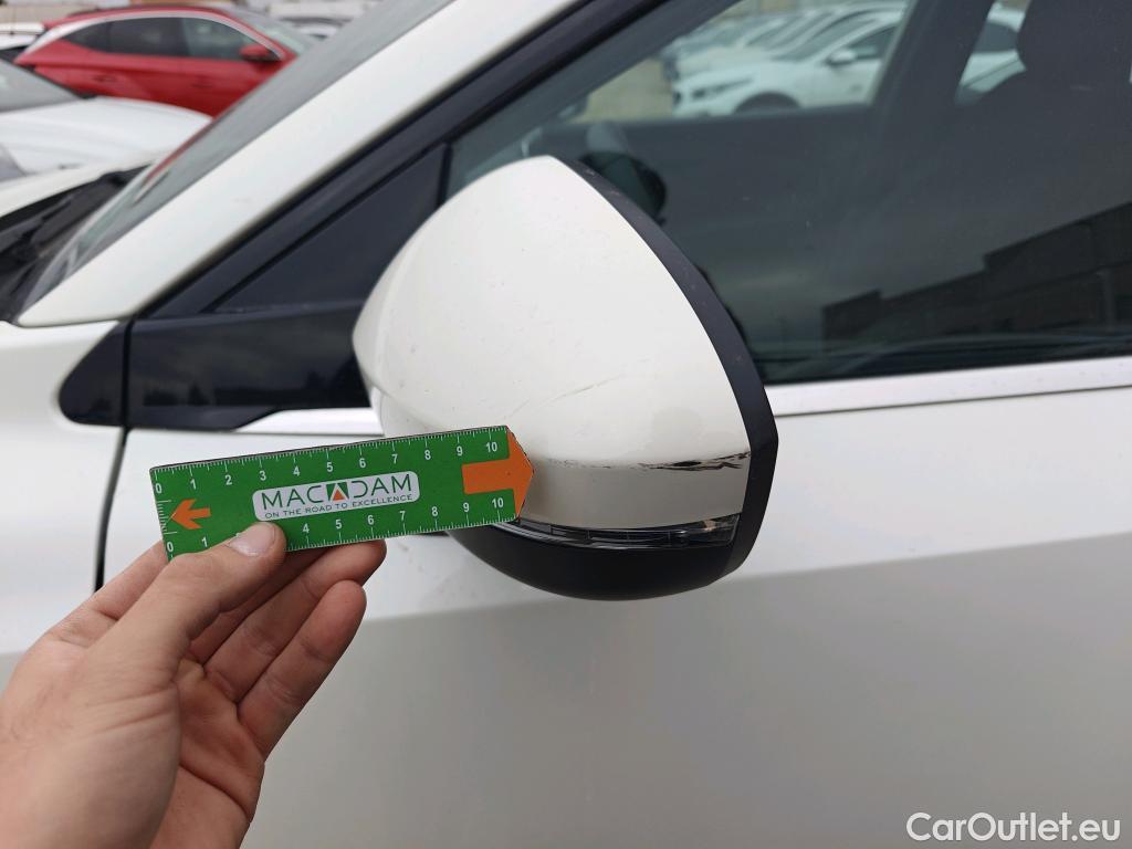  Nissan  Qashqai NISSAN  / 2021 / 5P / todoterreno DIG-T 116kW (158CV) mHEV Xtronic Acenta (AC2) #24