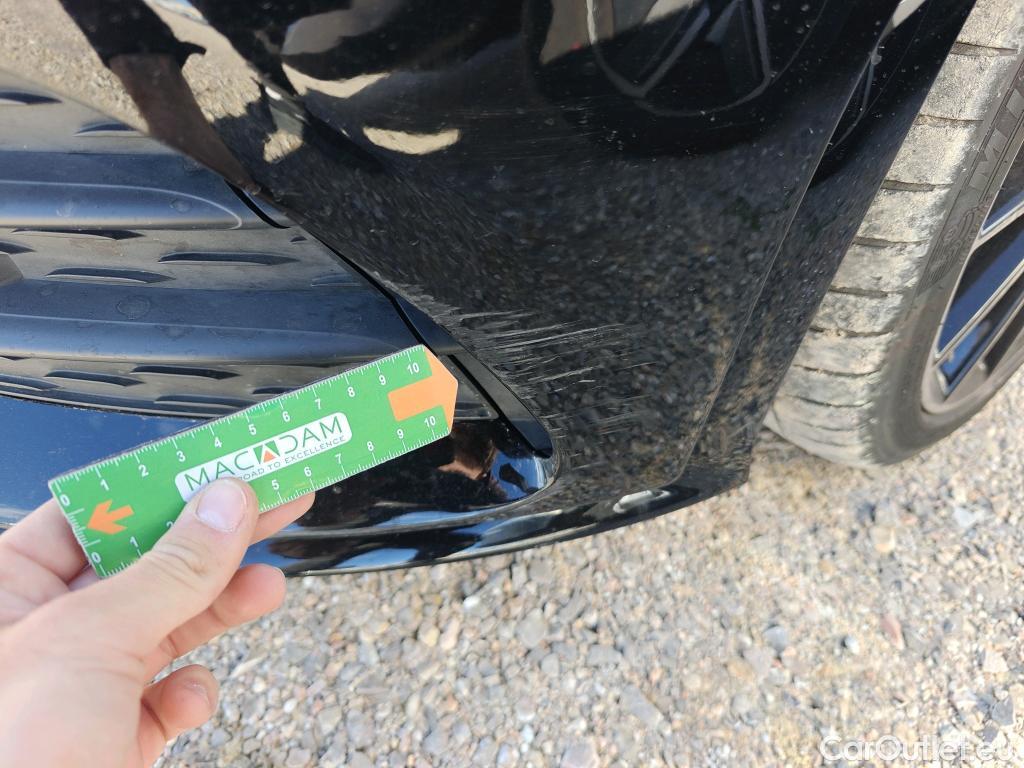  Mercedes  CLA-Klasse MERCEDES-BENZ CLA / 2019 / 4P / coupé CLA 180 #34