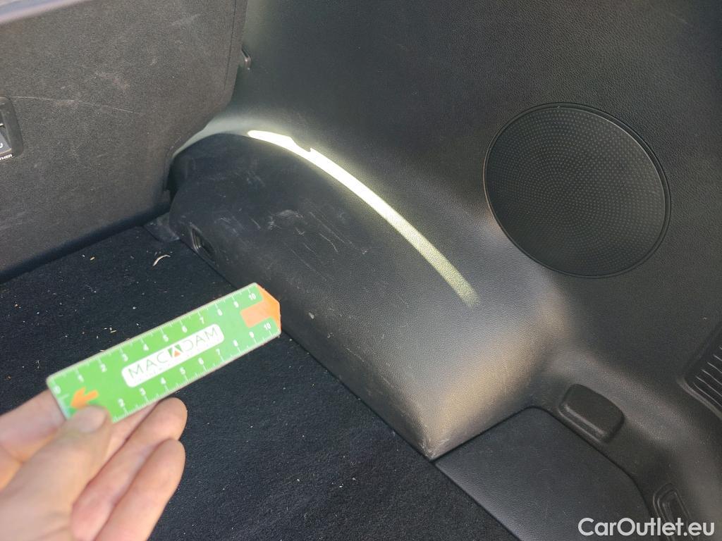  KIA  Sportage KIA  / 2018 / 5P / todoterreno 1.6 MHEV Concept 85kW (115CV) 4x2 #10