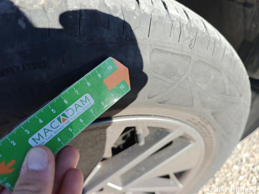  Nissan  Qashqai NISSAN  / 2021 / 5P / todoterreno DIG-T 116kW (158CV) mHEV Xtronic Acenta (AC) #40