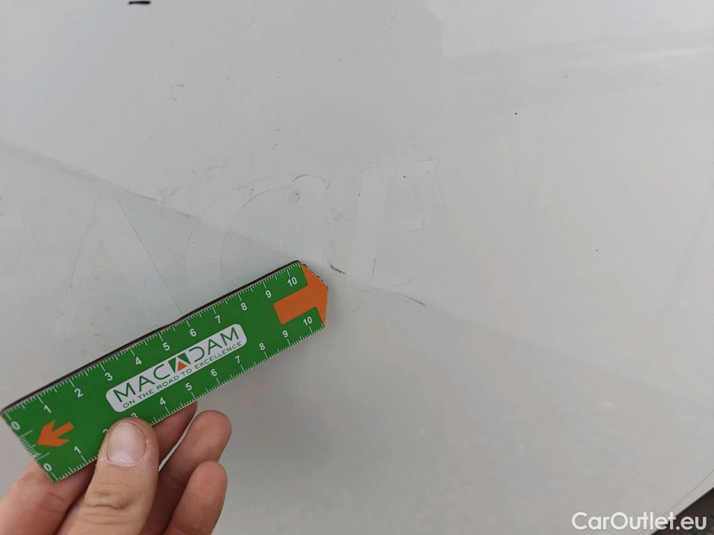  Peugeot  2008 PEUGEOT  / 2019 / 5P / todoterreno Active BlueHDI 81kW (110CV) #18