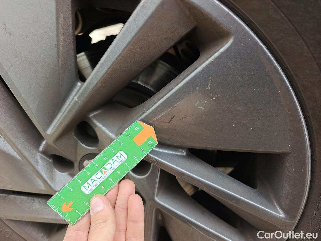  Nissan  Qashqai NISSAN  / 2021 / 5P / todoterreno DIG-T 116kW (158CV) mHEV Xtronic Acenta (AC2) #10