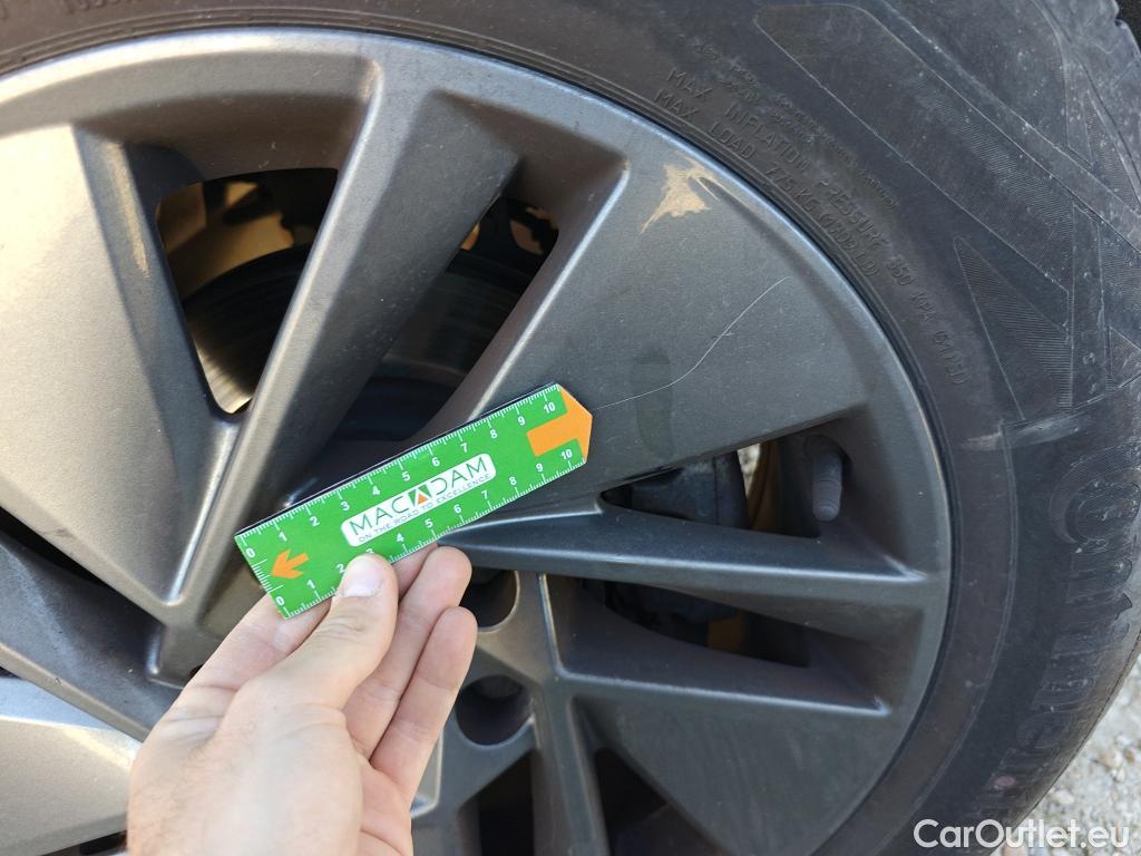  Nissan  Qashqai NISSAN  / 2021 / 5P / todoterreno DIG-T 116kW (158CV) mHEV Xtronic Acenta (AC) #20