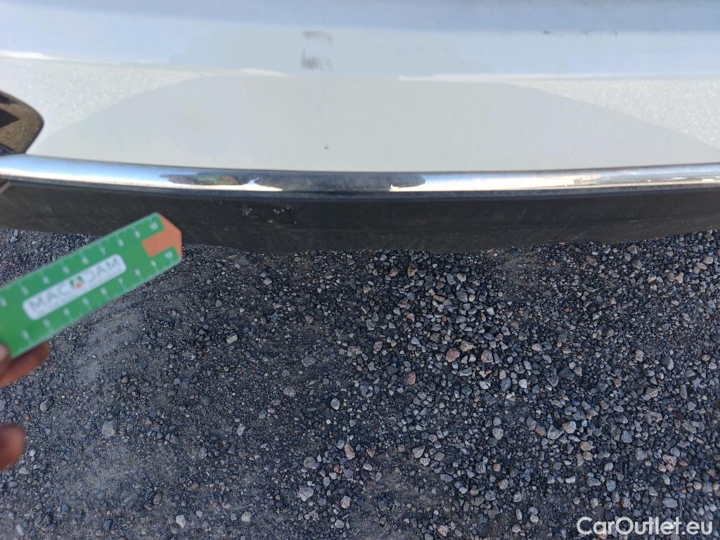  KIA  Sportage KIA  / 2018 / 5P / todoterreno 1.6 MHEV Concept 85kW (115CV) 4x2 #25