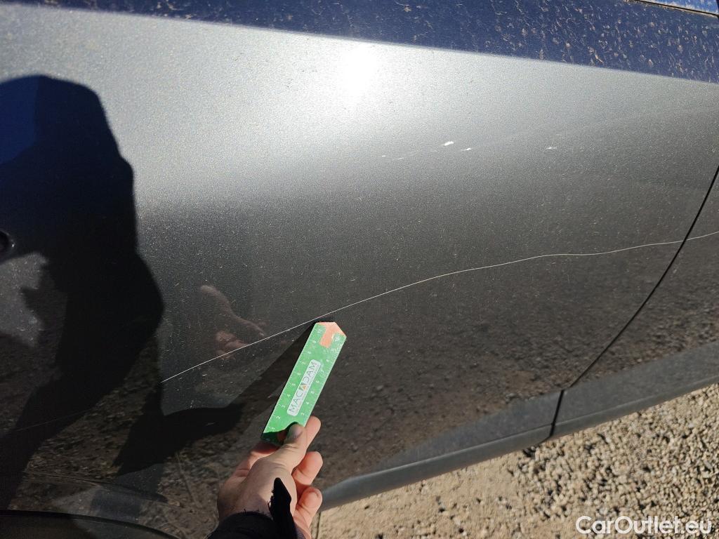  Nissan  Qashqai NISSAN  / 2021 / 5P / todoterreno DIG-T 116kW (158CV) mHEV Xtronic Acenta (AC) #18