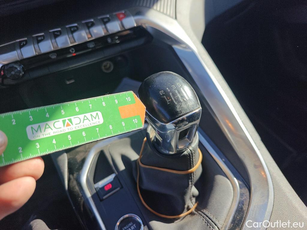  Peugeot  3008  Active Pack 1.5 HDi 130CV MT6 E6d #23