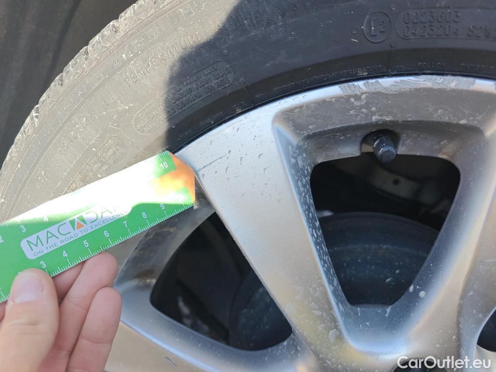  Opel  Corsa OPEL  / 2019 / 5P / berlina con portón 1.2 XEL 55kW (75CV) Edition #12