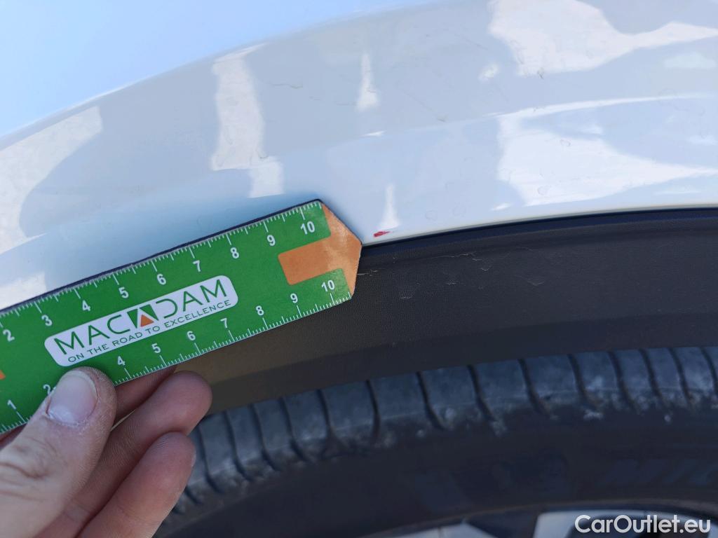  KIA  Sportage KIA  / 2022 / 5P / todoterreno 1.6 T-GDi 110kW (150CV) Drive 4x2 #41