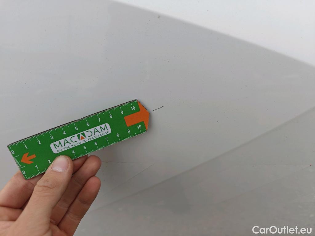  Peugeot  2008 PEUGEOT  / 2019 / 5P / todoterreno Active BlueHDI 81kW (110CV) #45